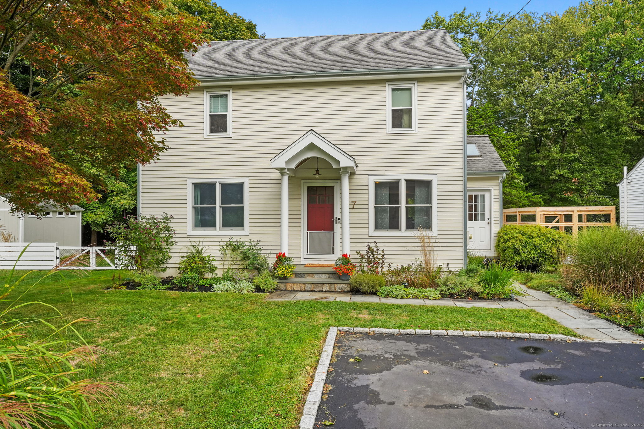 7 High Gate Road Westport, CT 06880 - Photo 37 of 40