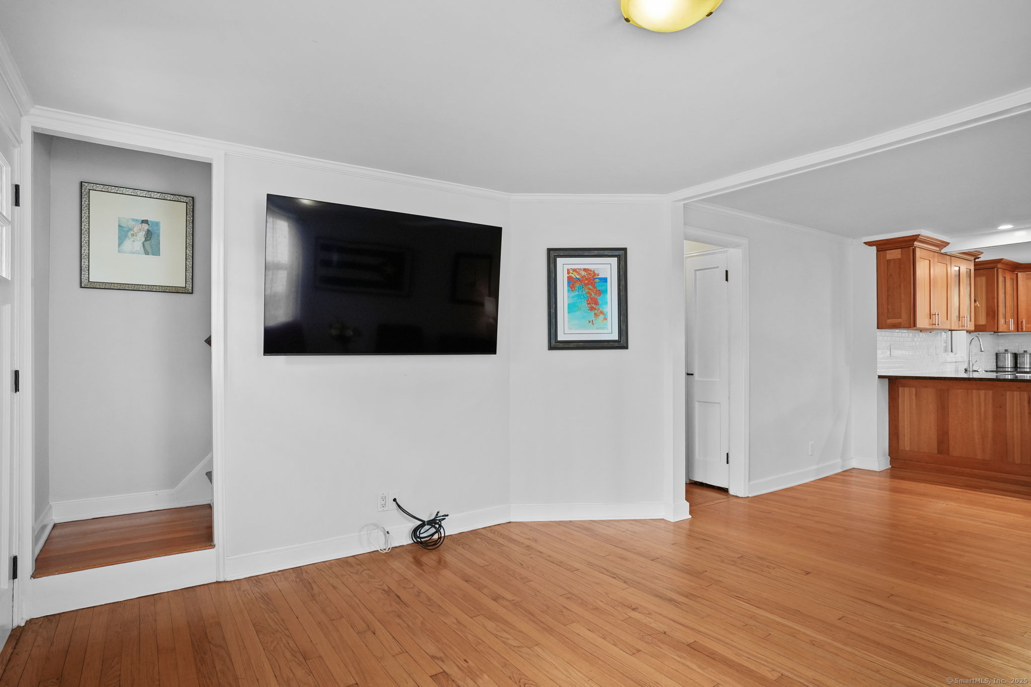 7 High Gate Road Westport, CT 06880 - Photo 7 of 40