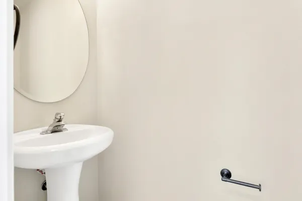 $2,050 | 39 South Camellia Grove Circle, The Woodlands, TX 77382