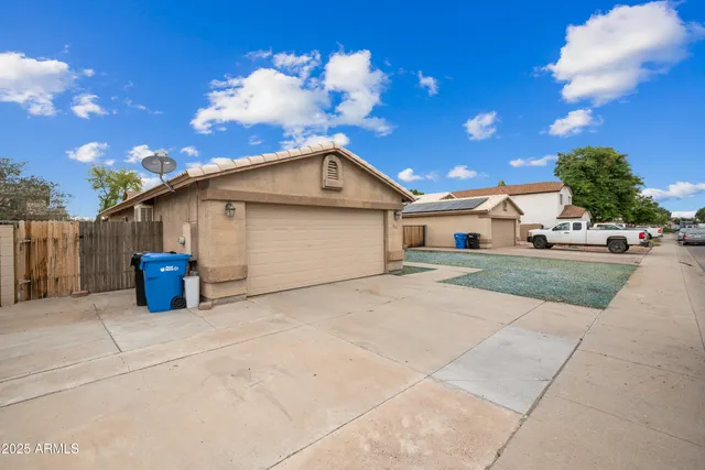 $1,795 | 9018 West Cambridge Avenue, Phoenix, AZ 85037