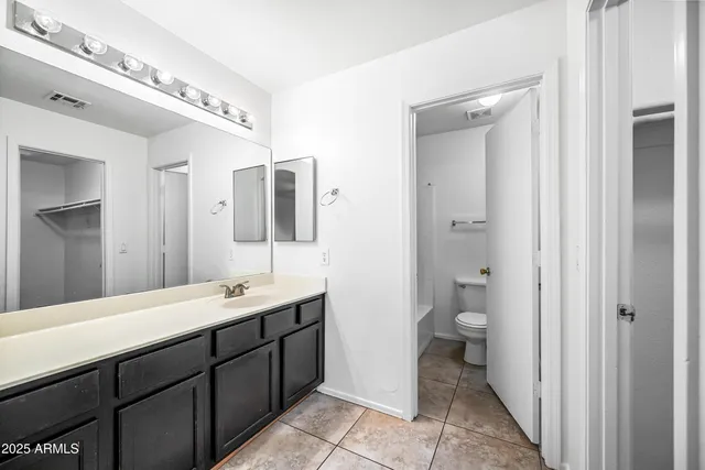 $1,795 | 9018 West Cambridge Avenue, Phoenix, AZ 85037