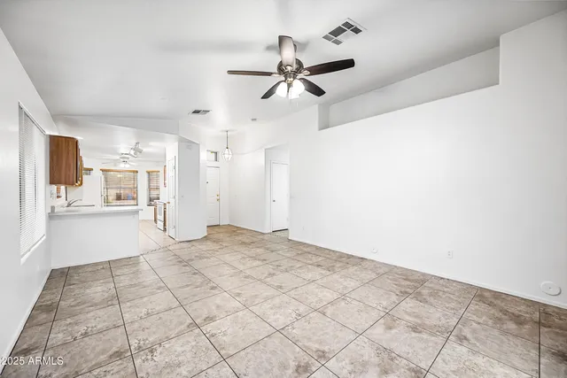 $1,795 | 9018 West Cambridge Avenue, Phoenix, AZ 85037