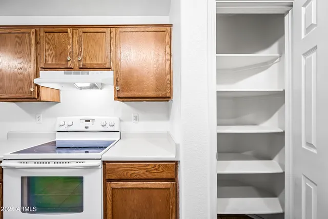 $1,795 | 9018 West Cambridge Avenue, Phoenix, AZ 85037