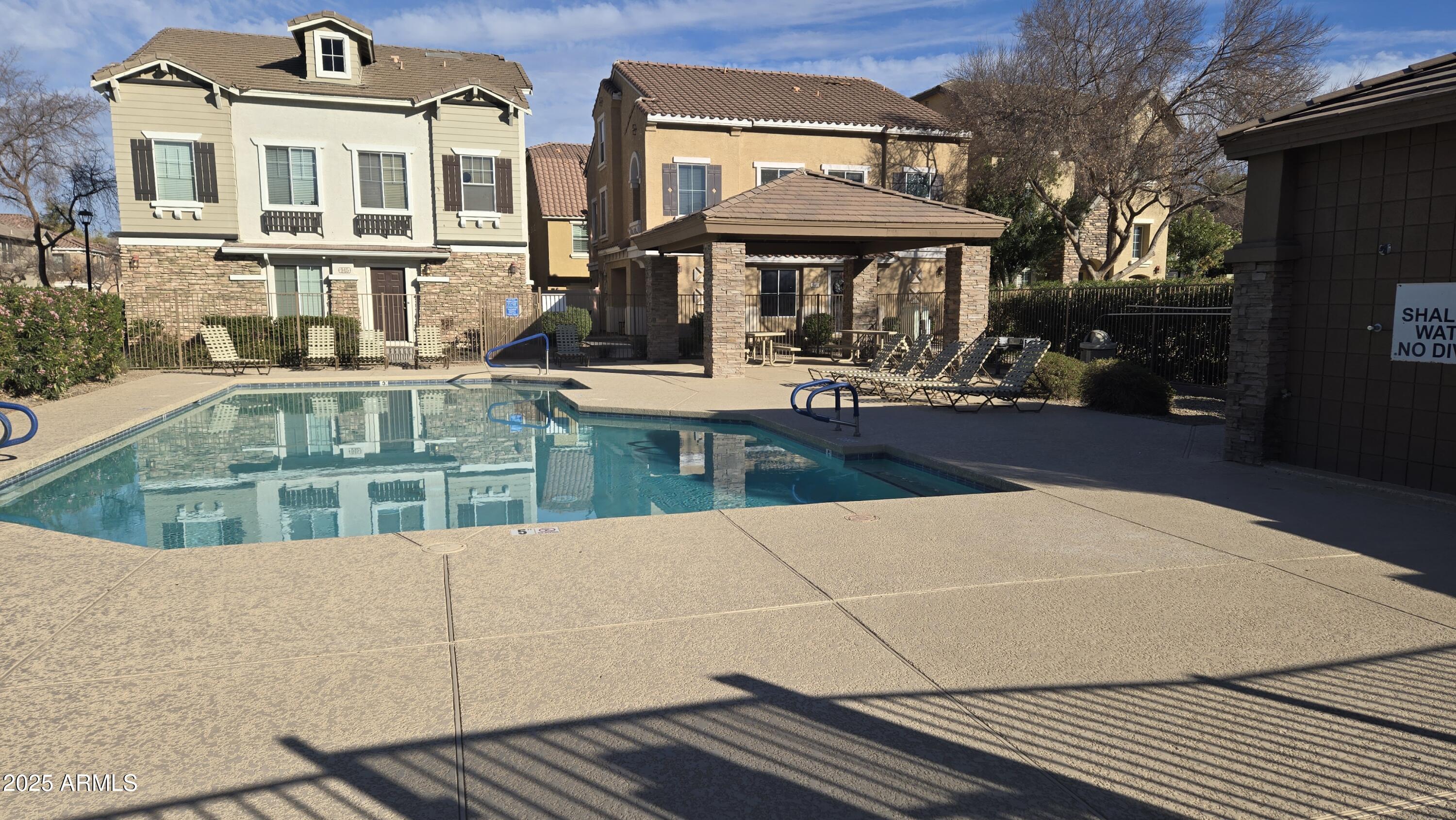 910 West Aspen Way Gilbert, AZ 85233 - Photo 21 of 26 pool