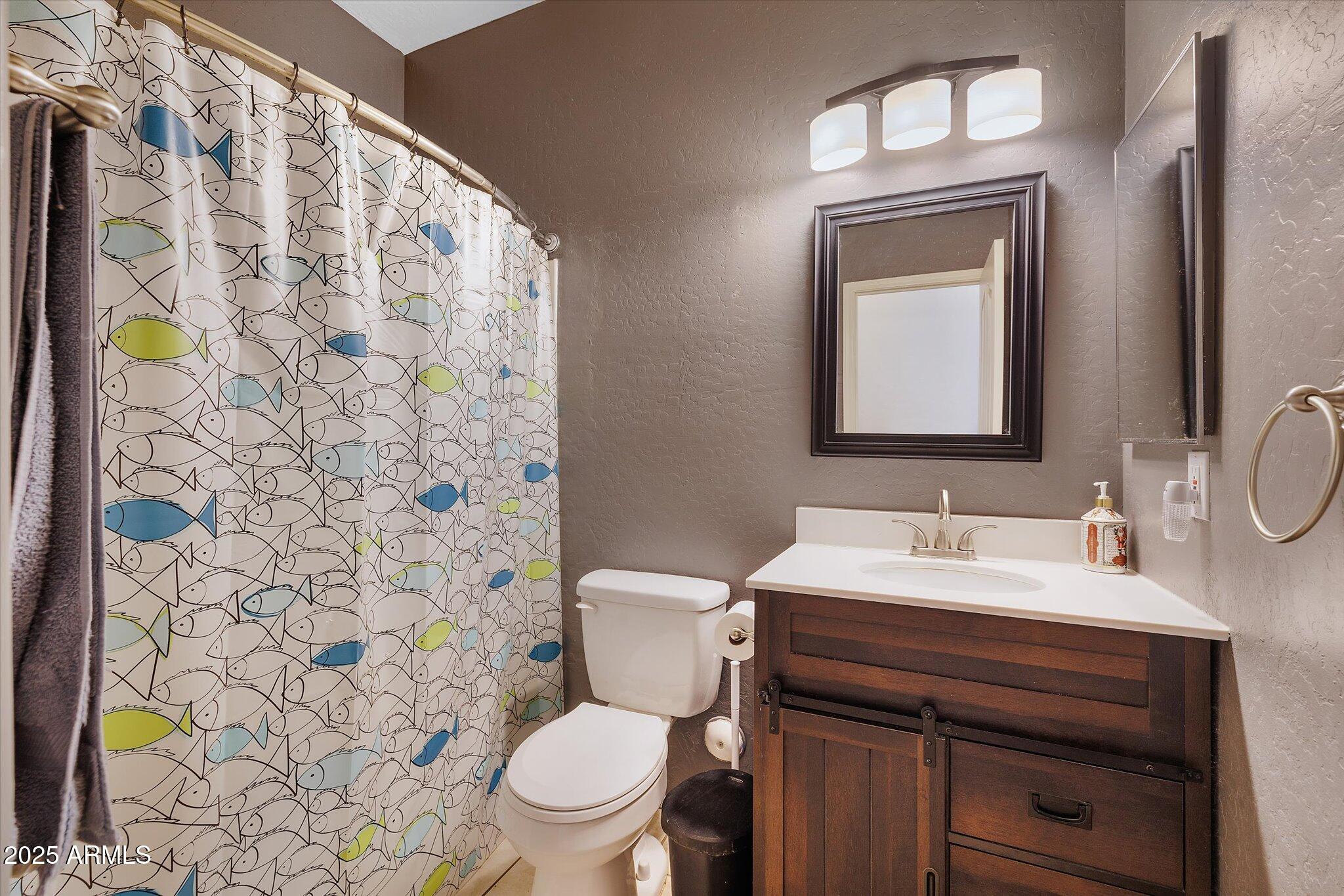 910 West Aspen Way Gilbert, AZ 85233 - Photo 8 of 26 full master/guest