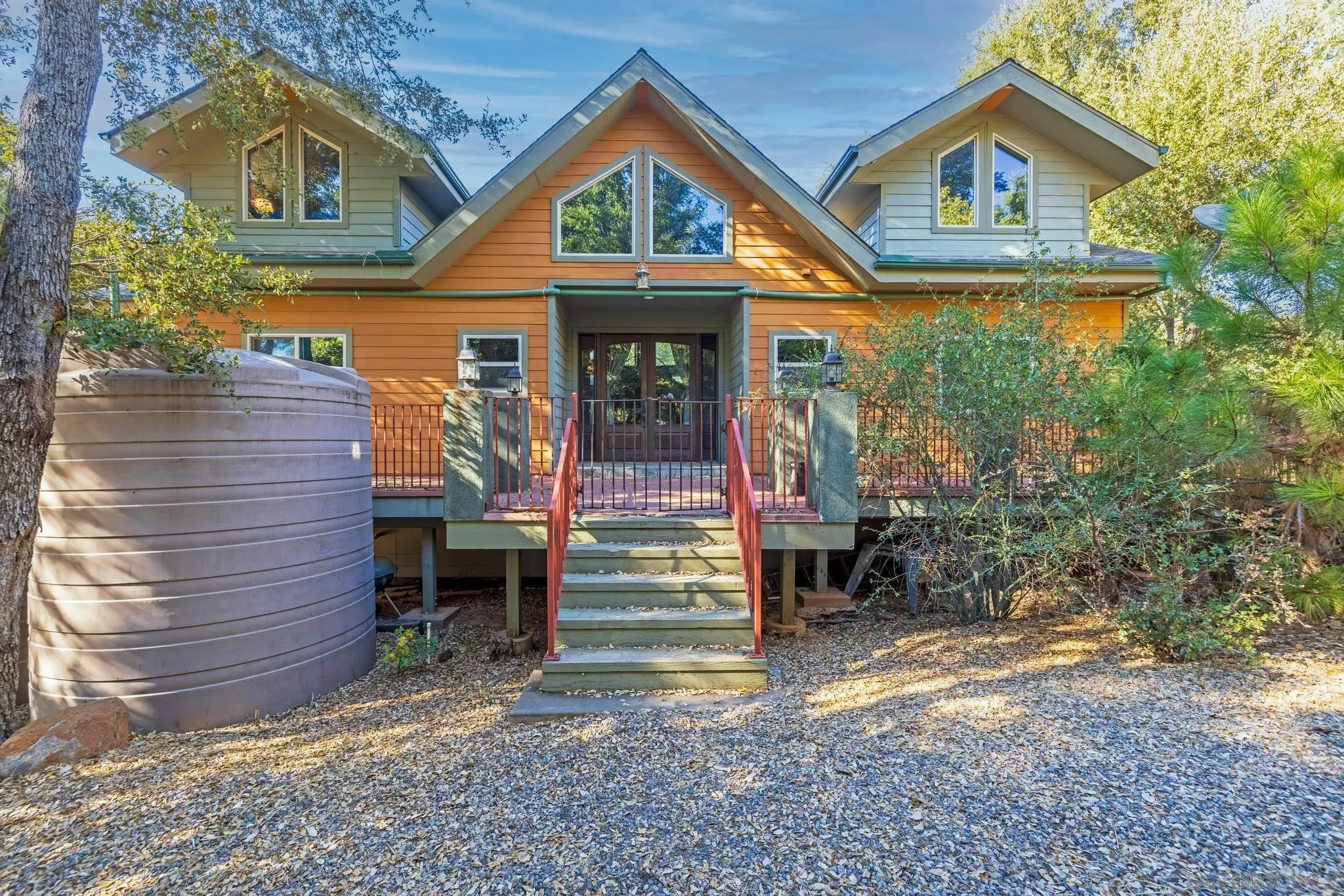 3217 Pera Alta Drive Julian, CA 92036 - Photo 35 of 37 a front view of a house with a porch