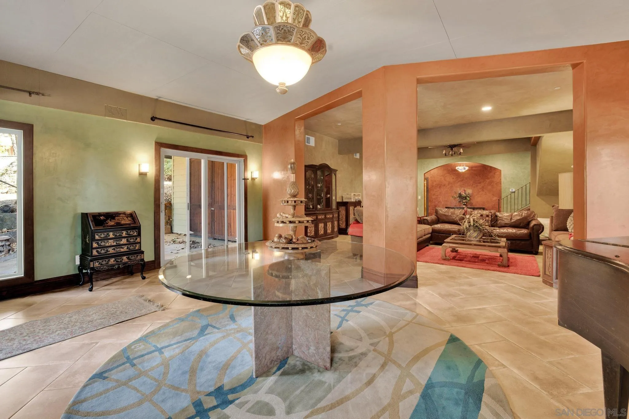 3217 Pera Alta Drive Julian, CA 92036 - Photo 9 of 37 a view of a living room and kitchen