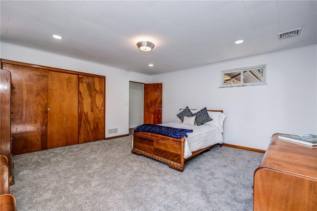 255 Mountain View Road Gibsonia, PA 15044 - Photo 14 of 24