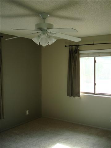 1336 East Mountain View Road, Unit 201 Phoenix, AZ 85020 - Photo 3 of 4 master