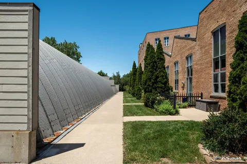 $264,200 | 3059 North Weil Street, Unit 124, Milwaukee, WI 53212