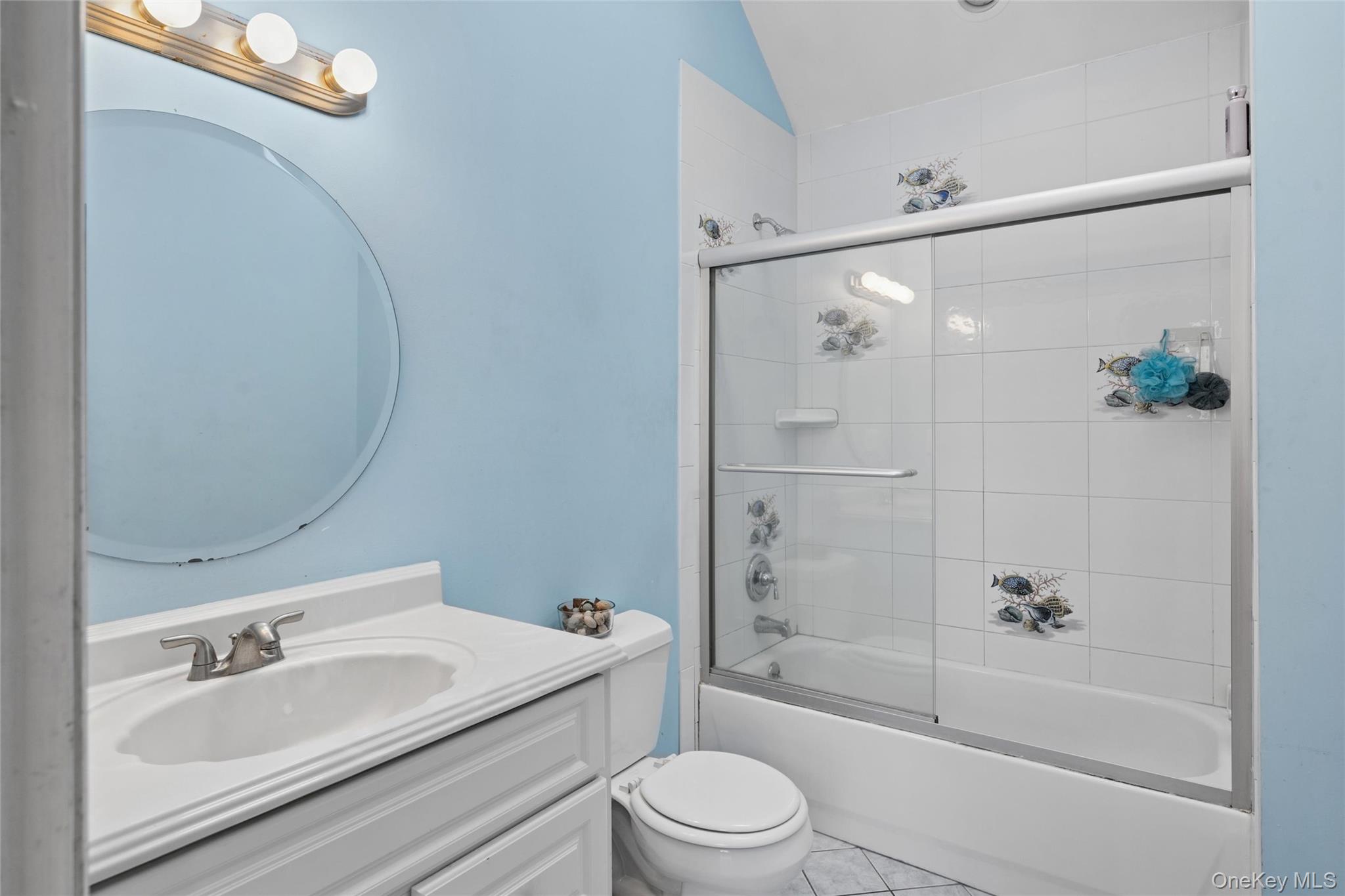 106 South Country Road Westhampton Beach, NY 11978 - Photo 27 of 34