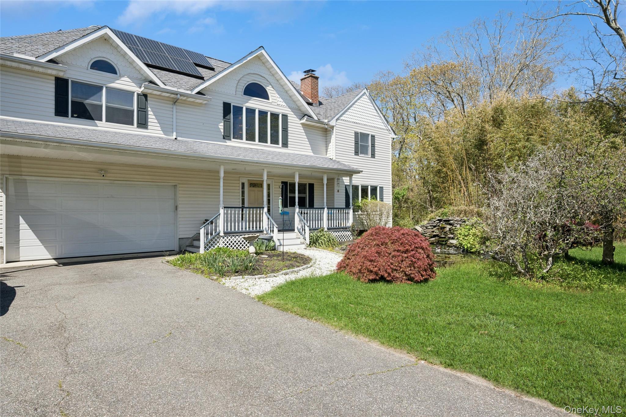 106 South Country Road Westhampton Beach, NY 11978 - Photo 3 of 34