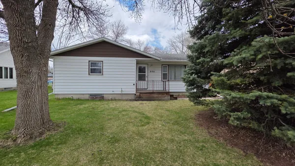 $165,000 | 806 29th Street North, Fargo, ND 58102