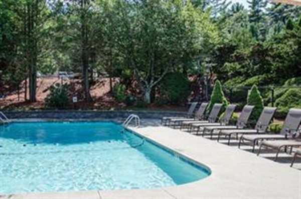 9 Thomas Street, Unit C7 Saugus, MA 01906 - Photo 16 of 17