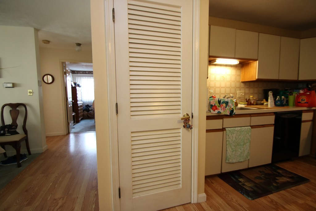 9 Thomas Street, Unit C7 Saugus, MA 01906 - Photo 4 of 17