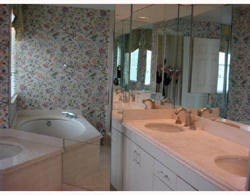 672 Forsyth Street, Unit 2 Boca Raton, FL 33487 - Photo 5 of 6 Additional Photo