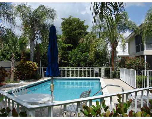 672 Forsyth Street, Unit 2 Boca Raton, FL 33487 - Photo 6 of 6 Additional Photo