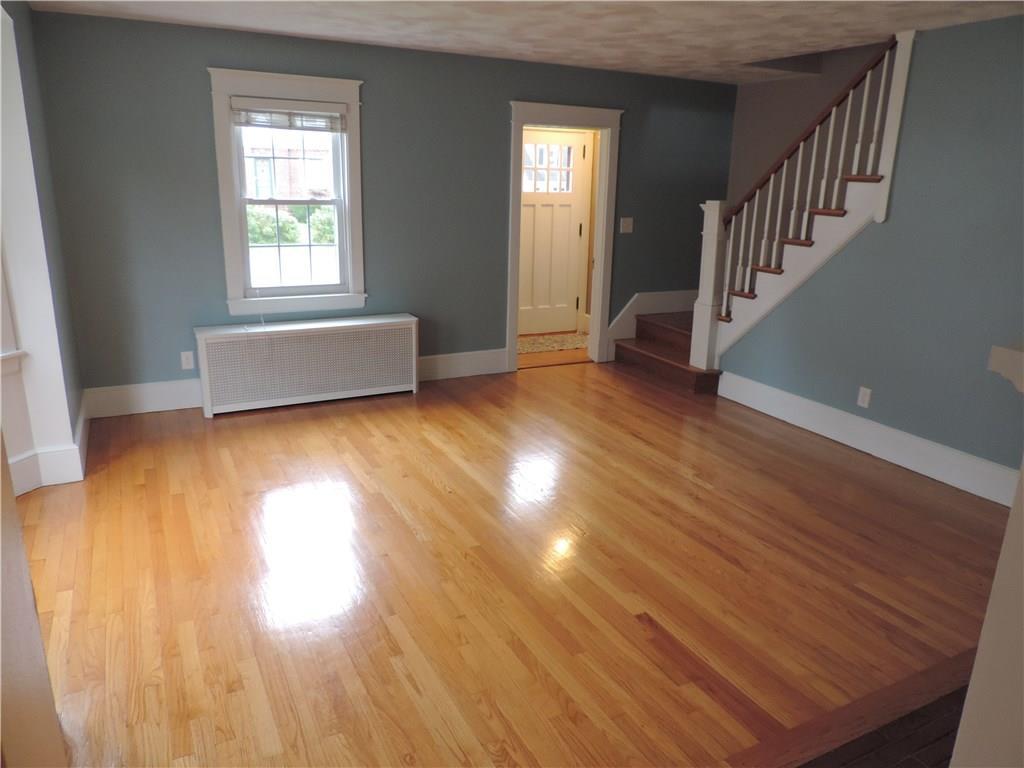 21 Colonial Road Westbrook, ME 04092 - Photo 17 of 33 Living Room
