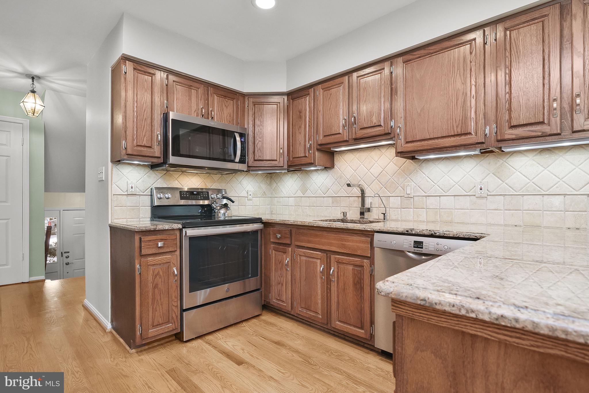 7369 Swan Point Way, Unit 109 Columbia, MD 21045 - Photo 14 of 65 Kitchen
