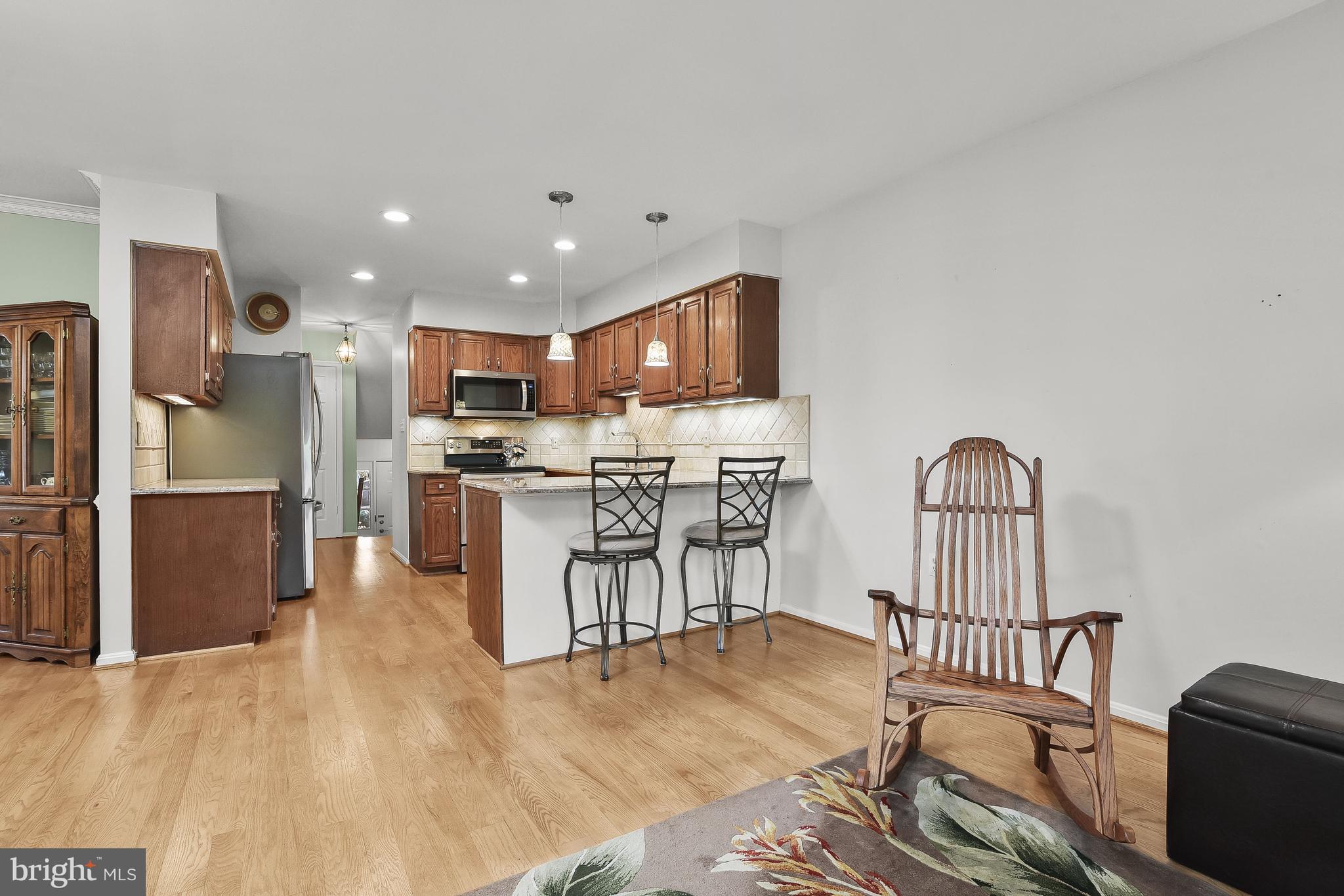 7369 Swan Point Way, Unit 109 Columbia, MD 21045 - Photo 18 of 65 Kitchen
