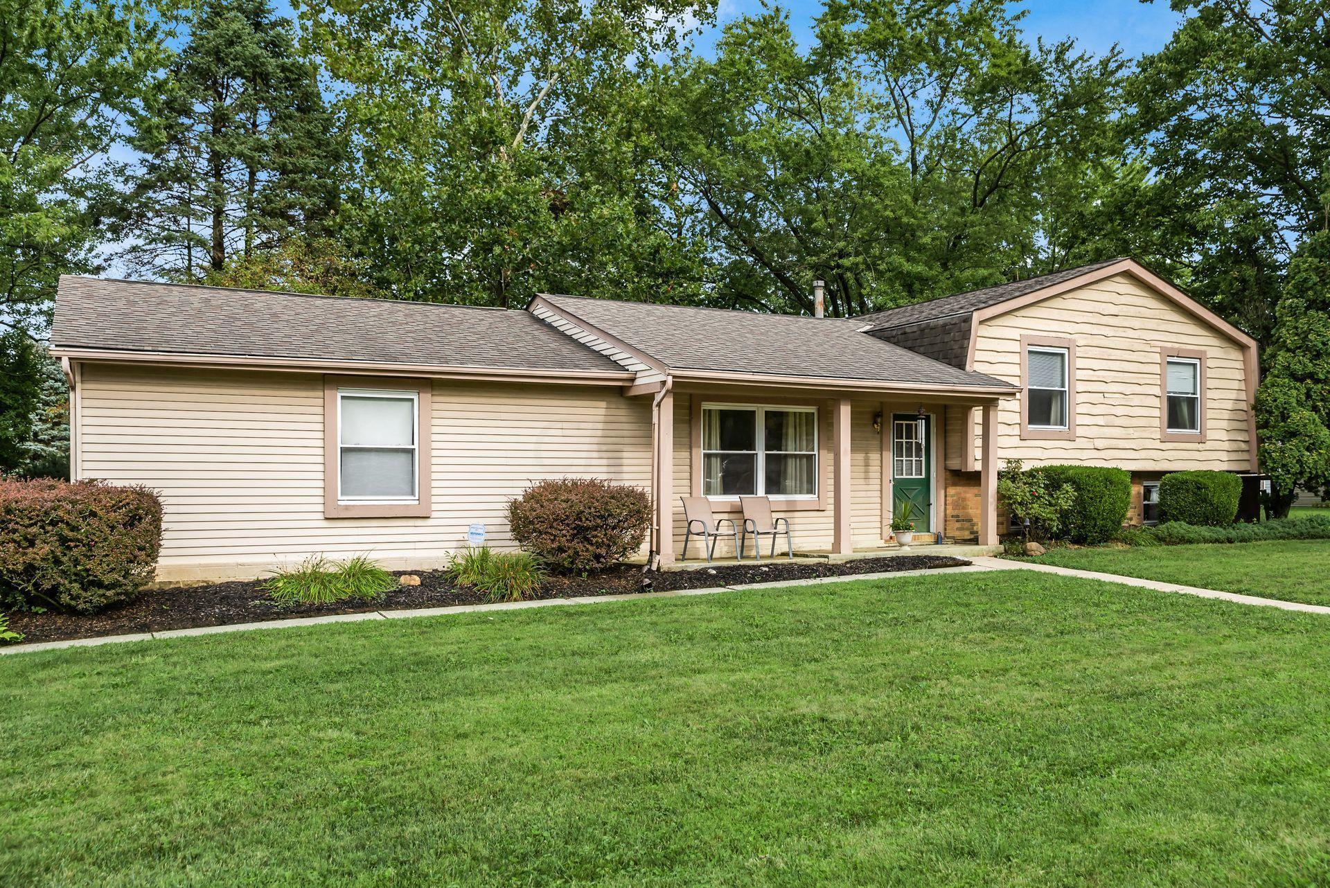 294 North Stygler Road Gahanna, OH 43230 - Photo 2 of 31
