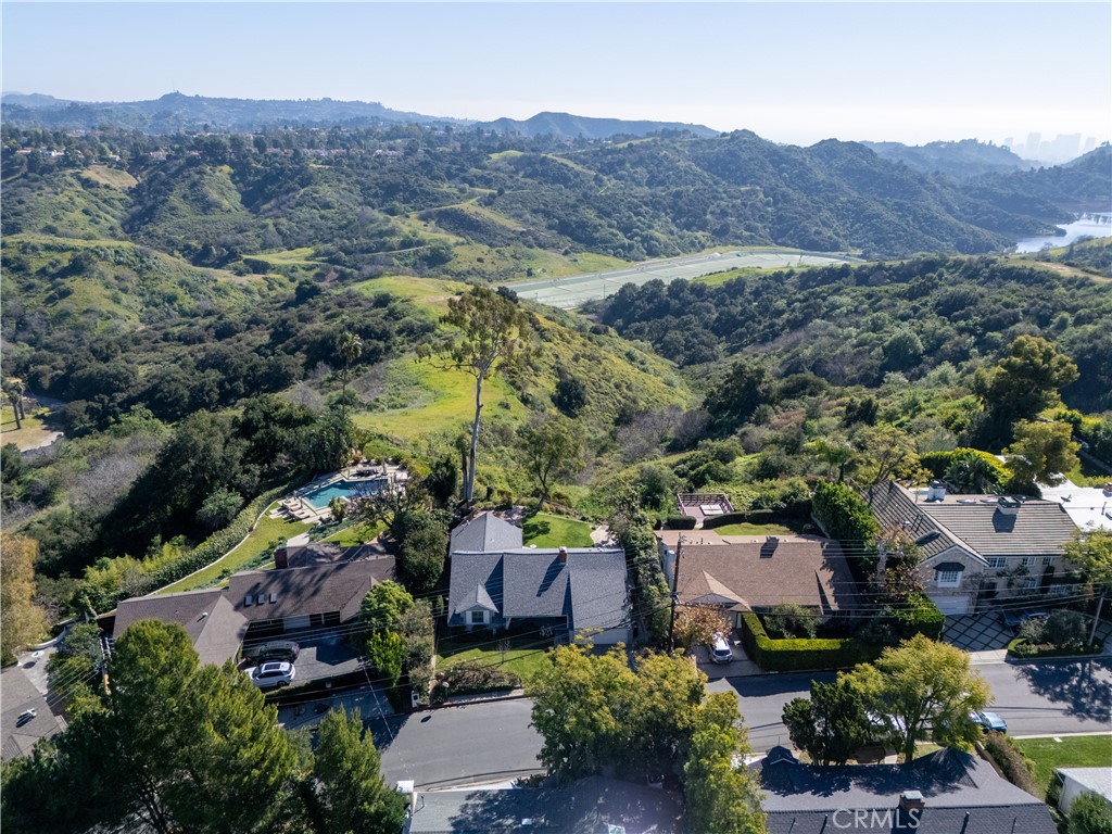 2612 Roscomare Road Los Angeles, CA 90077 - Photo 17 of 21 Drone 1