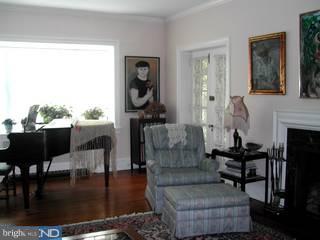 537 Shoemaker Road Elkins Park, PA 19027 - Photo 3 of 6 Gallery Image 3