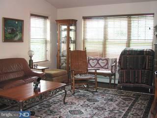 537 Shoemaker Road Elkins Park, PA 19027 - Photo 4 of 6 Gallery Image 4