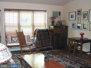 537 Shoemaker Road Elkins Park, PA 19027 - Photo 5 of 6 Gallery Image 5