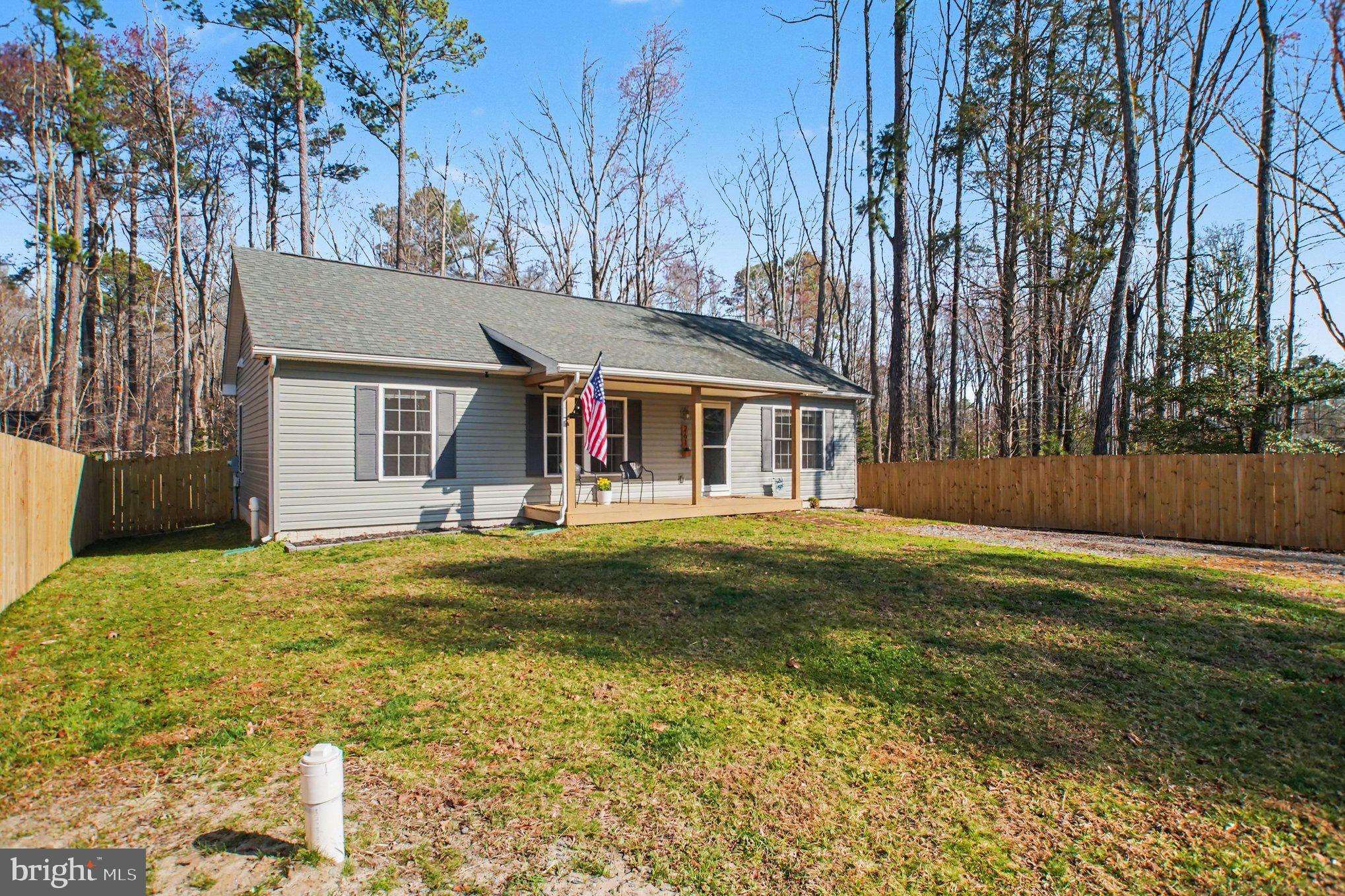 261 Azure Drive Colonial Beach, VA 22443 - Photo 17 of 44