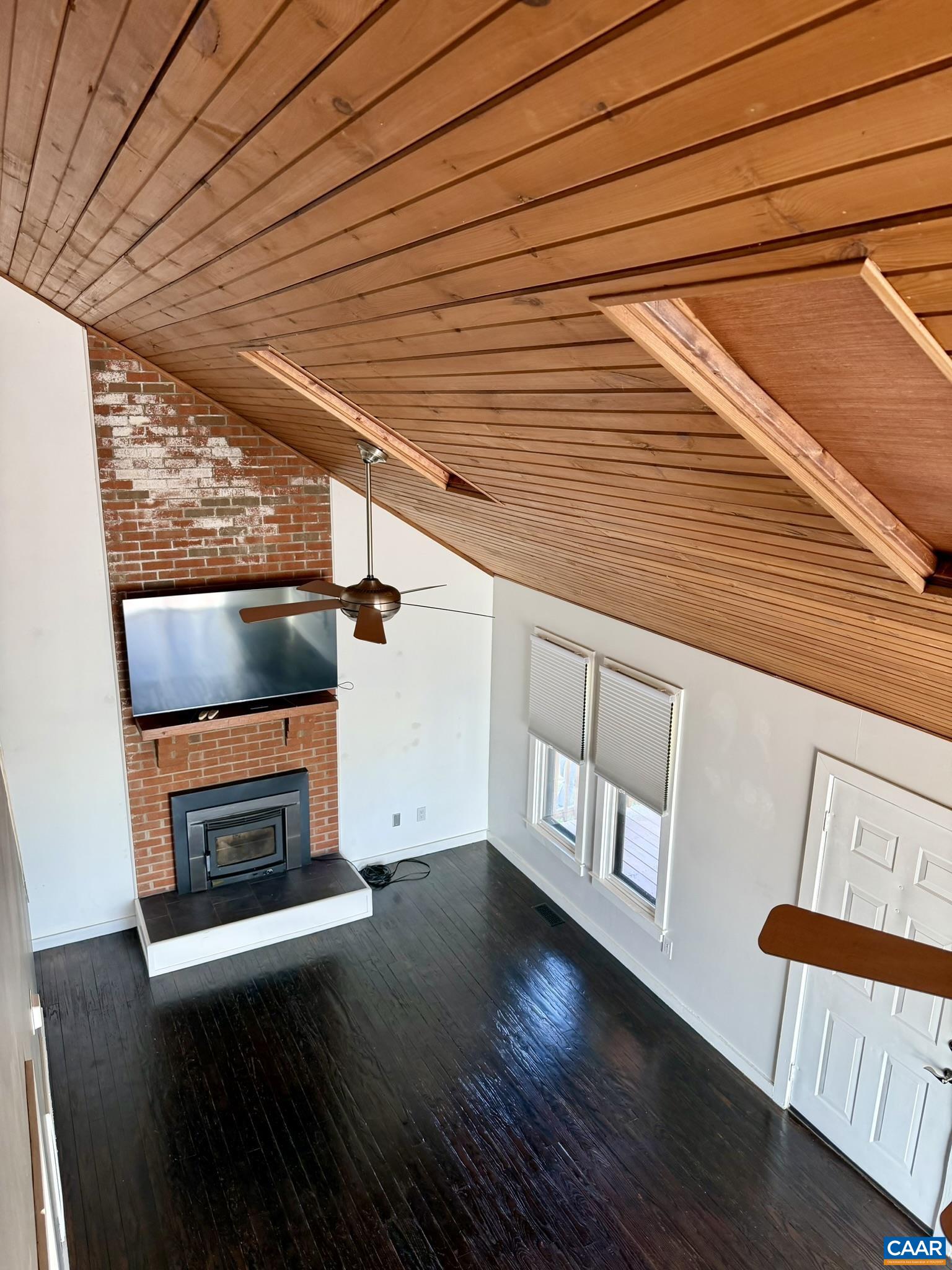 1497 Salem Church Road Palmyra, VA 22963 - Photo 14 of 37 Living Room From Above