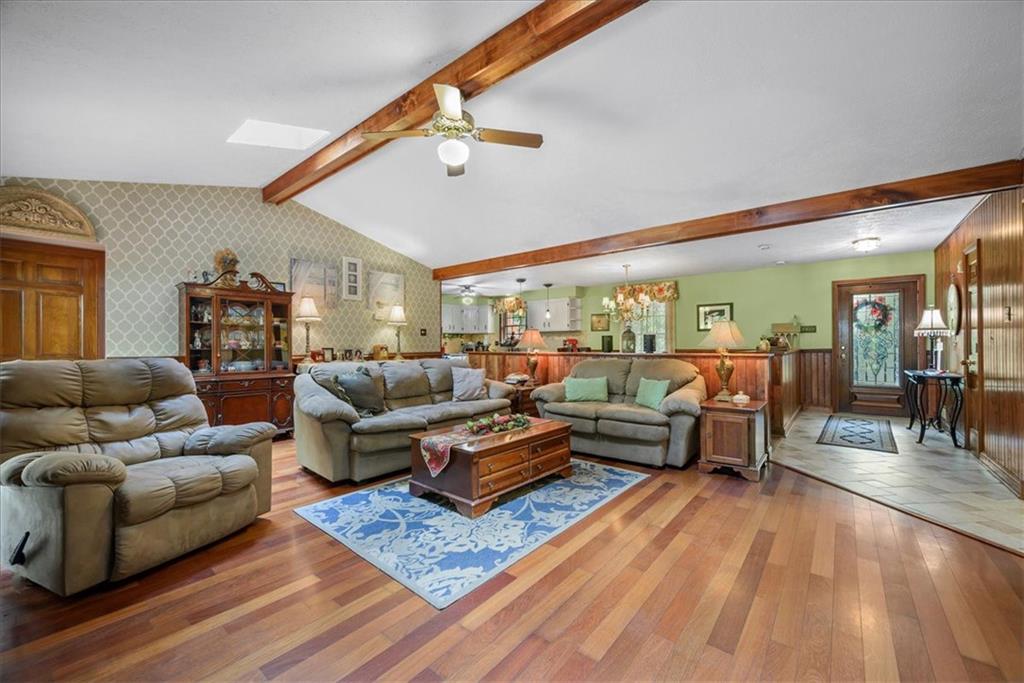 174 West Cruikshank Road Butler, PA 16002 - Photo 4 of 25