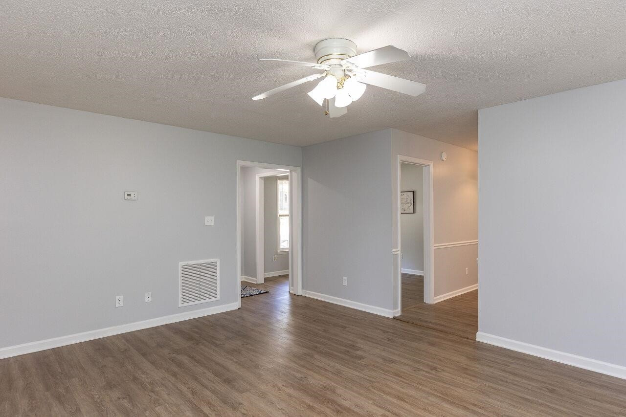 4100 Willow Haven Court Raleigh, NC 27616 - Photo 15 of 31 Living Room