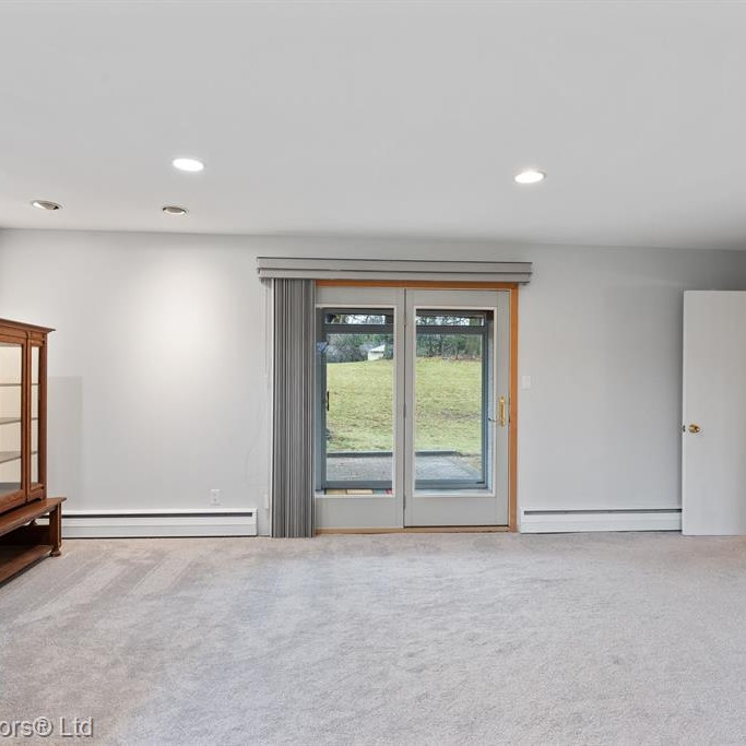 25770 Farmington Road Farmington Hills, MI 48336 - Photo 16 of 25 Photo 16