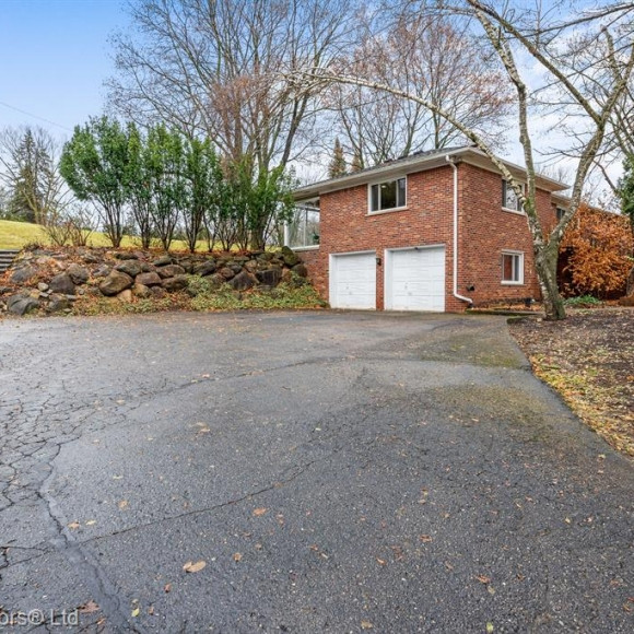 25770 Farmington Road Farmington Hills, MI 48336 - Photo 2 of 25 Photo 2