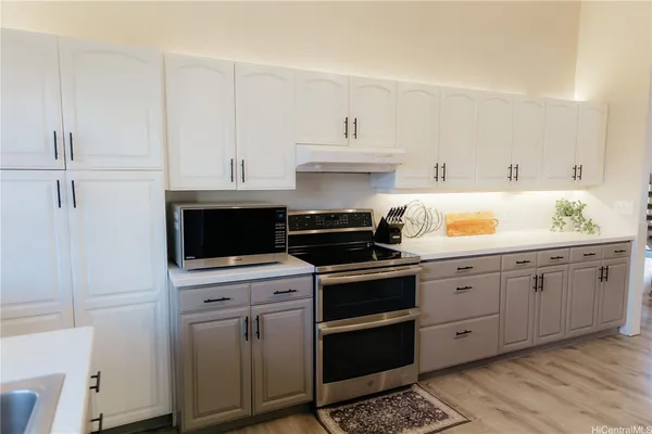 $1,200,000 | 94-386 Makapipipi Street, Mililani, HI 96789
