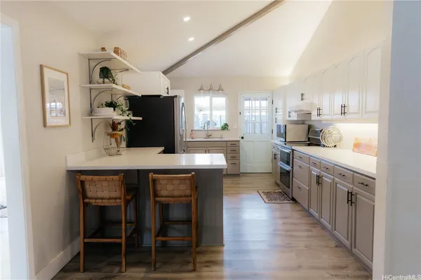 $1,200,000 | 94-386 Makapipipi Street, Mililani, HI 96789