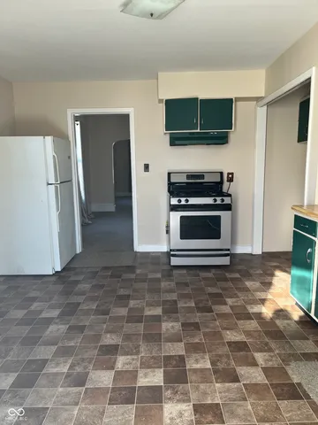 $169,000 | 319 South Tompkins Street, Shelbyville, IN 46176