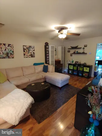 $1,975 | 8435 Norwood Drive, Millersville, MD 21108