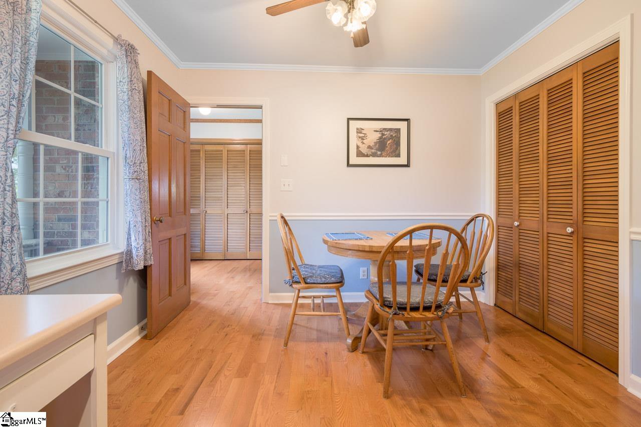 14 Rollingreen Road Greer, SC 29651 - Photo 16 of 34