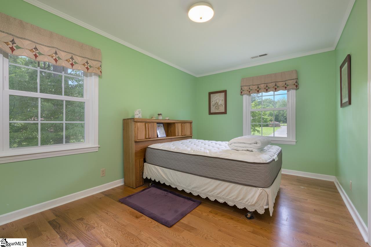 14 Rollingreen Road Greer, SC 29651 - Photo 26 of 34