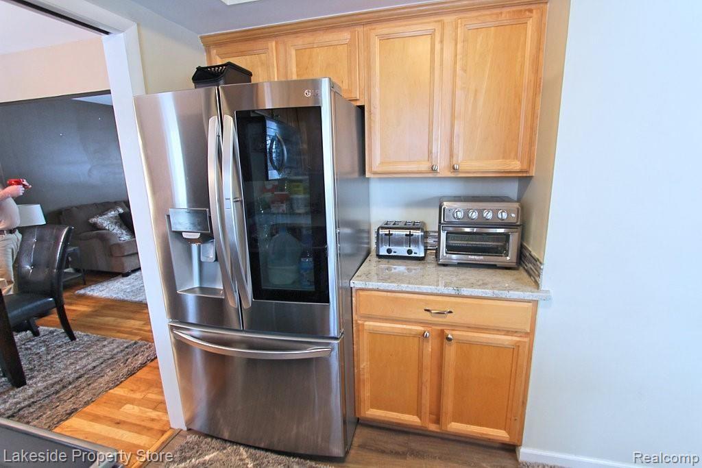 54508 Mound Road Utica, MI 48316 - Photo 5 of 20 5.jpg