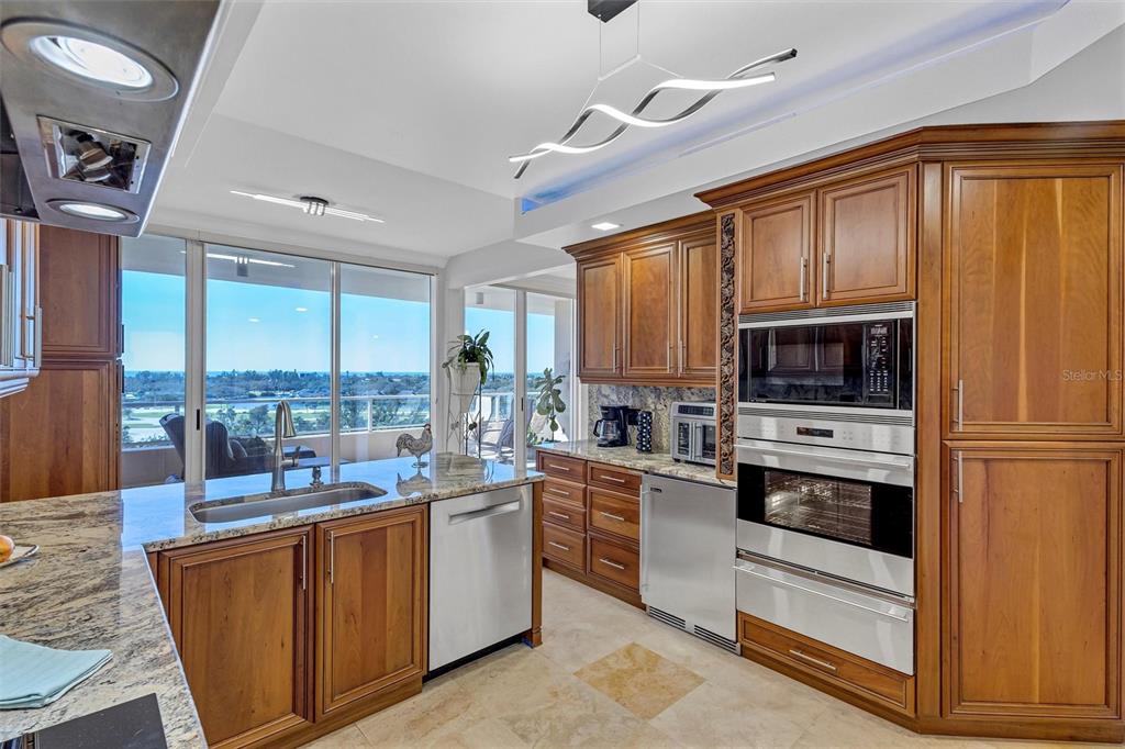 3060 Grand Bay Boulevard, Unit 174 Longboat Key, FL 34228 - Photo 22 of 87