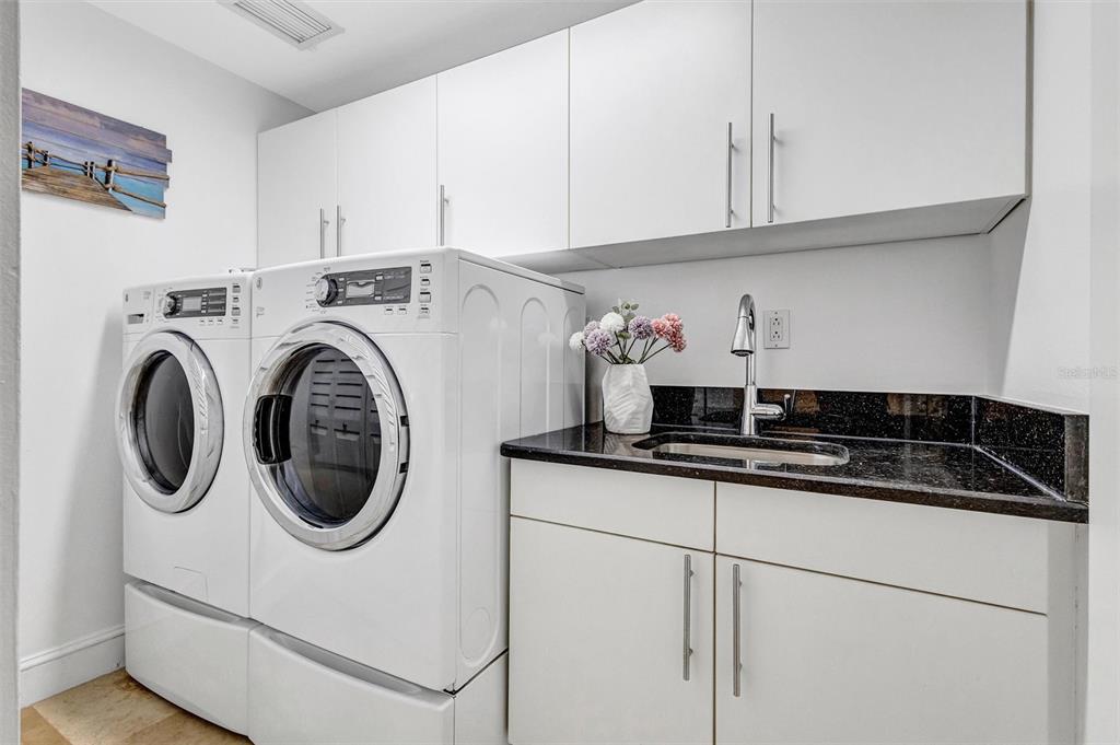 3060 Grand Bay Boulevard, Unit 174 Longboat Key, FL 34228 - Photo 42 of 87