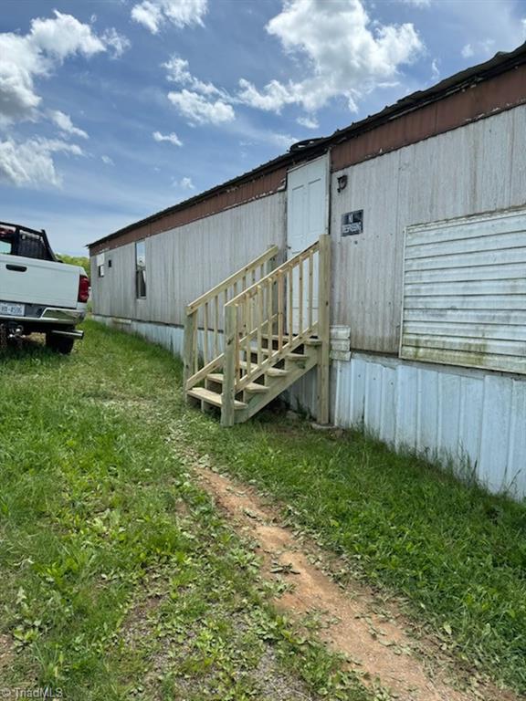 66 Emory Road Hillsville, VA 24343 - Photo 10 of 15 Gallery Image 10