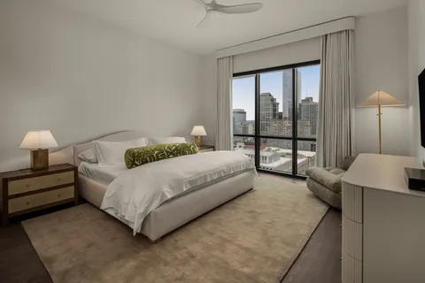 $2,100,000 | 930 Commerce Street, Unit 34, Nashville, TN 37203