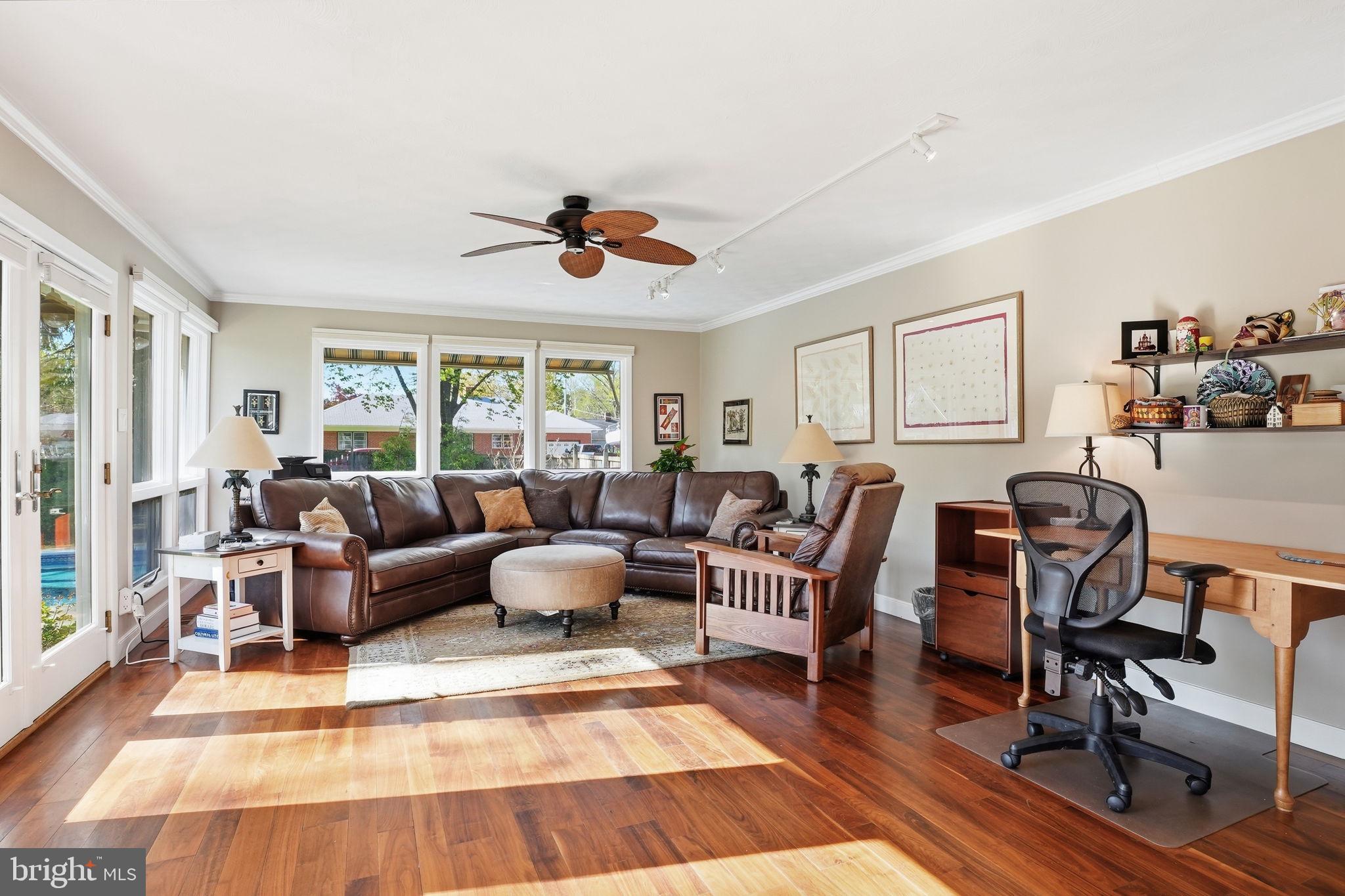 28540 Holden Road Easton, MD 21601 - Photo 14 of 55 Sun Room