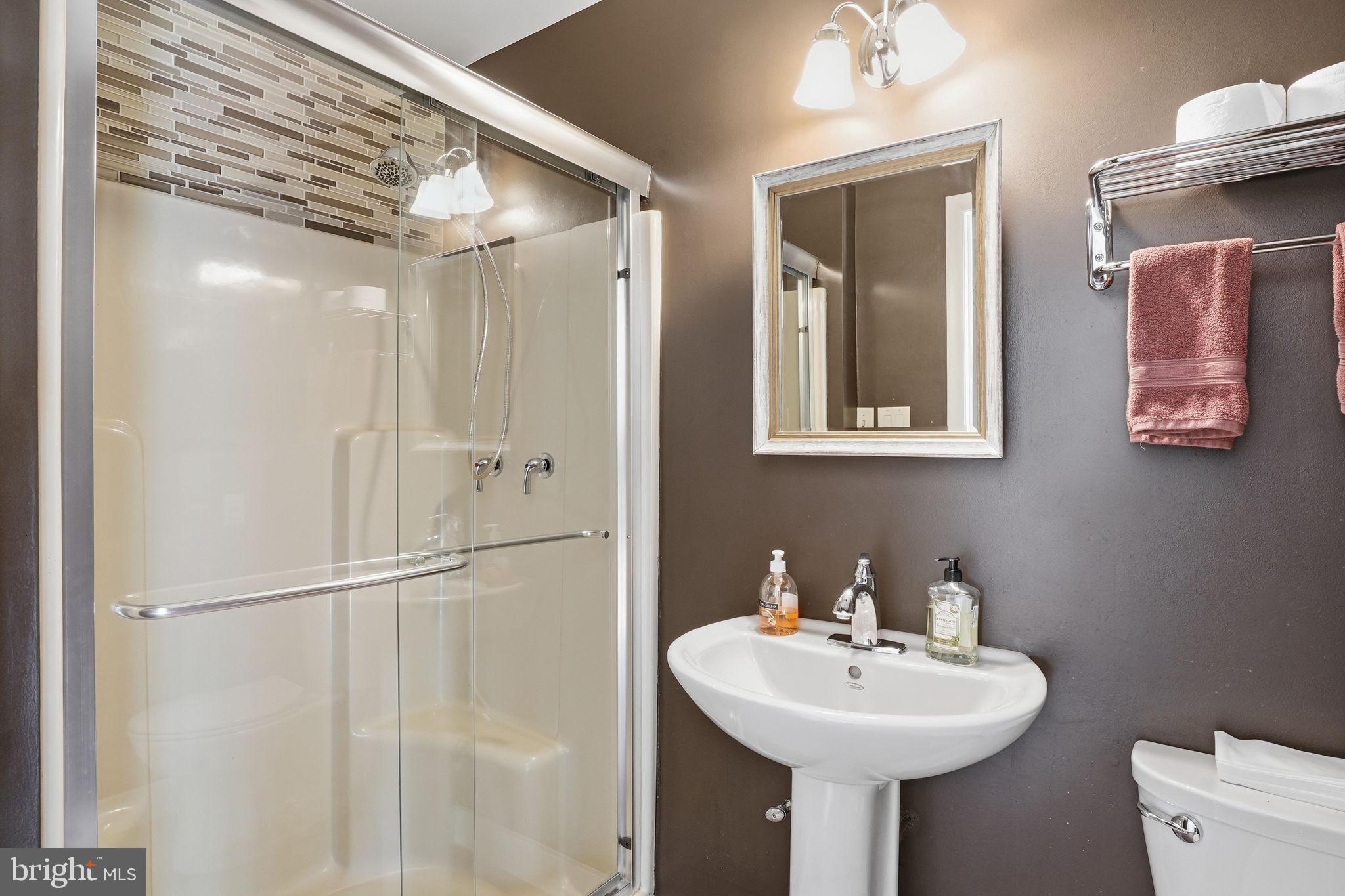 28540 Holden Road Easton, MD 21601 - Photo 28 of 55 Full Bath Off Sun Room and Pool