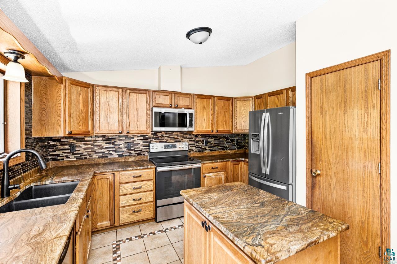 4239 South Lyman Lake Road Superior, WI 54880 - Photo 12 of 45
