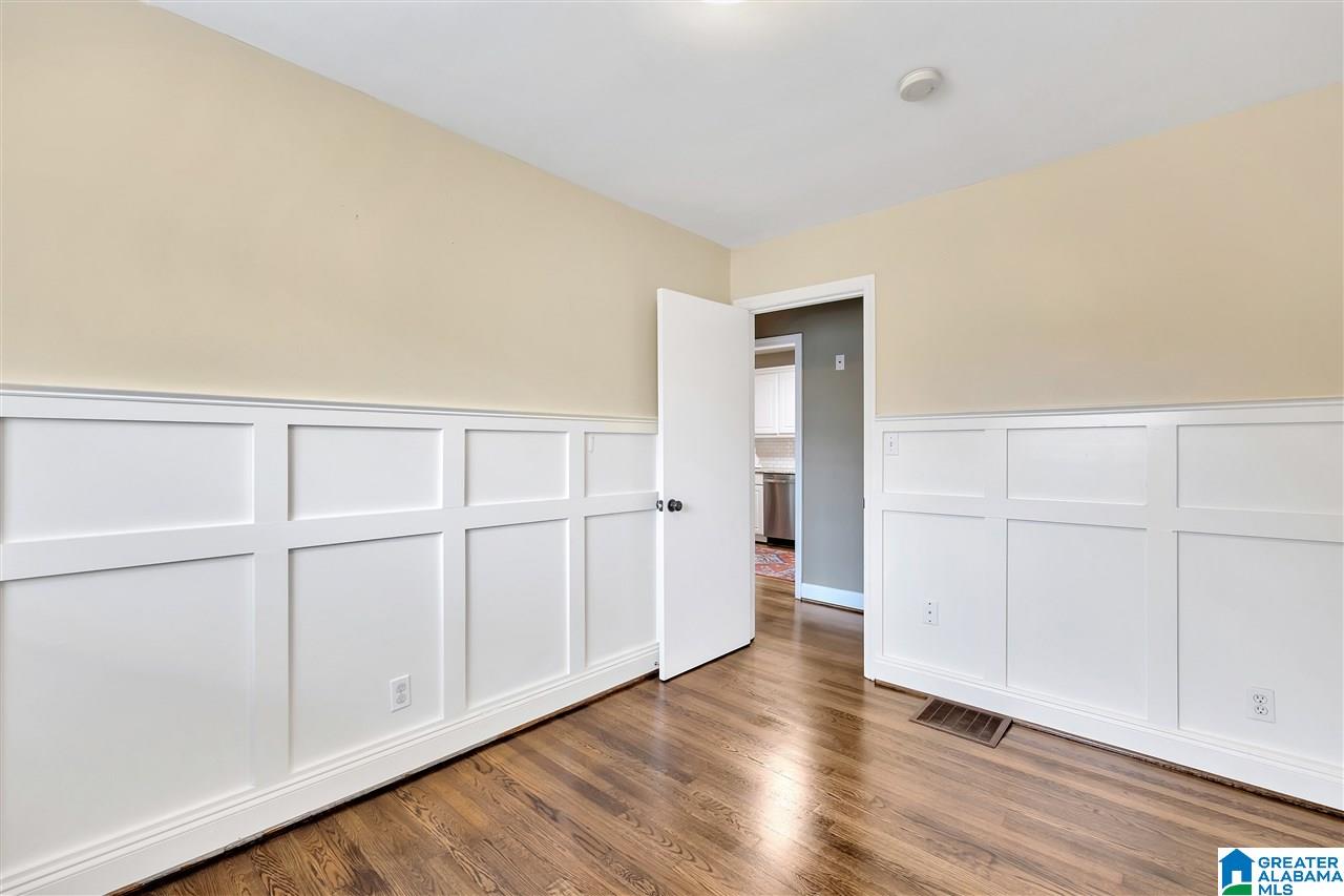 3241 Ridgely Drive Birmingham, AL 35243 - Photo 11 of 21